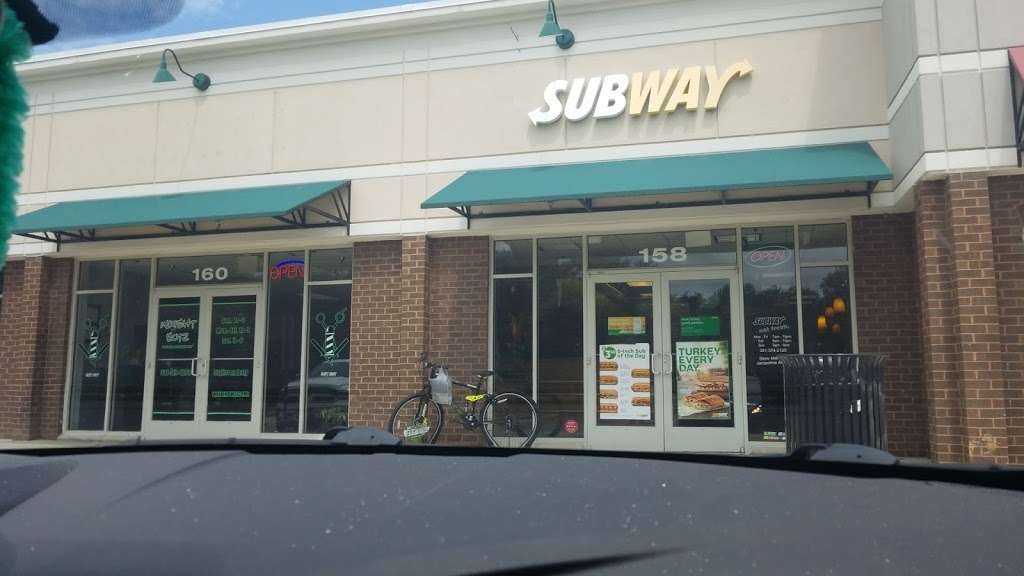 Subway Restaurants | 158 Smallwood Village Center, Waldorf, MD 20602, USA | Phone: (301) 374-2120