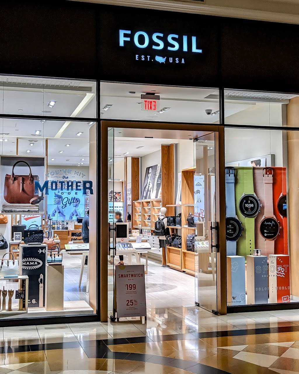 Fossil Store | 3663 Las Vegas Blvd S Suite 510, Las Vegas, NV 89109, USA | Phone: (702) 678-6466