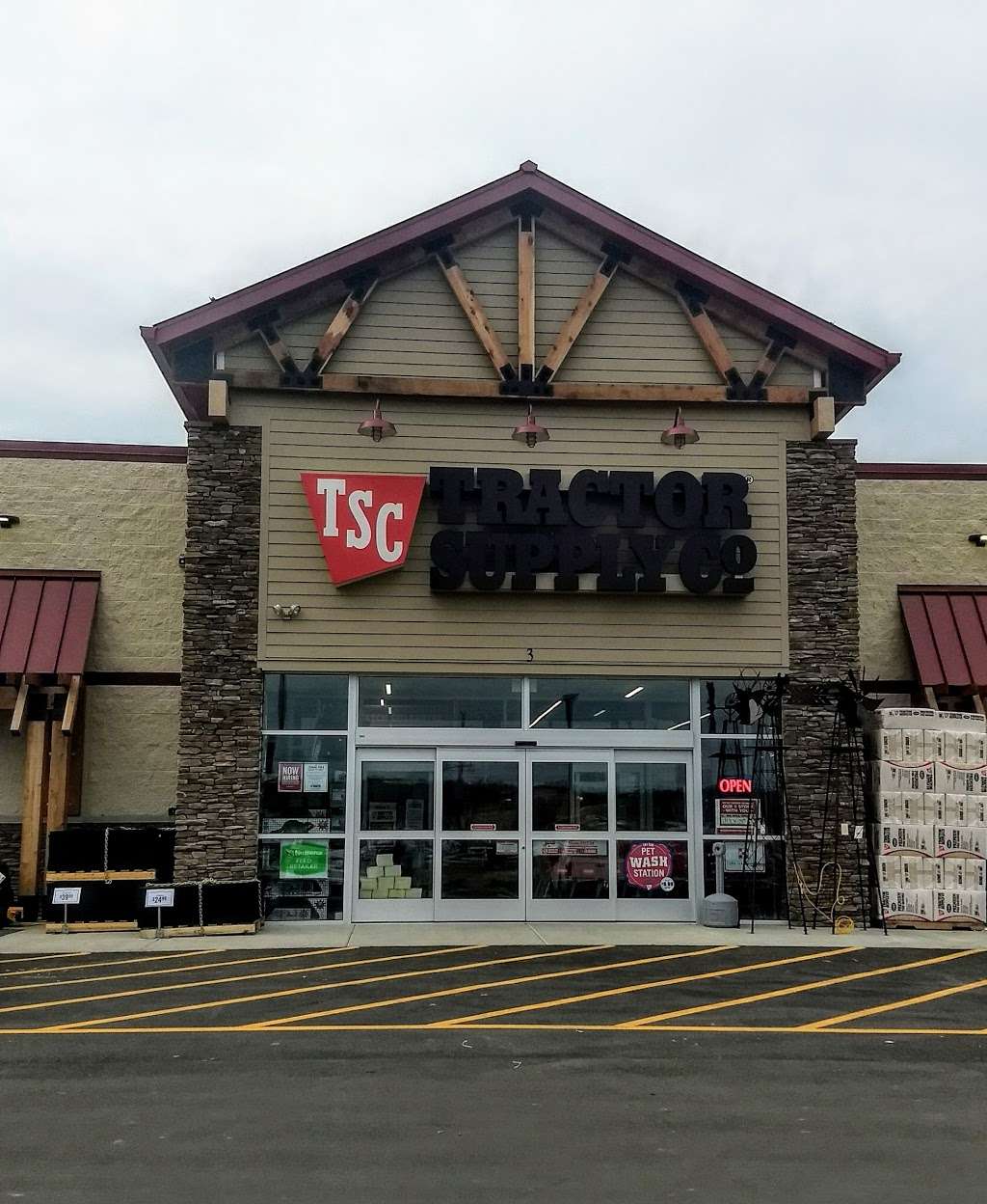 Tractor Supply Co. | 3 Gateway Boulevard, Monroe Township, NJ 08831, USA | Phone: (609) 448-4444