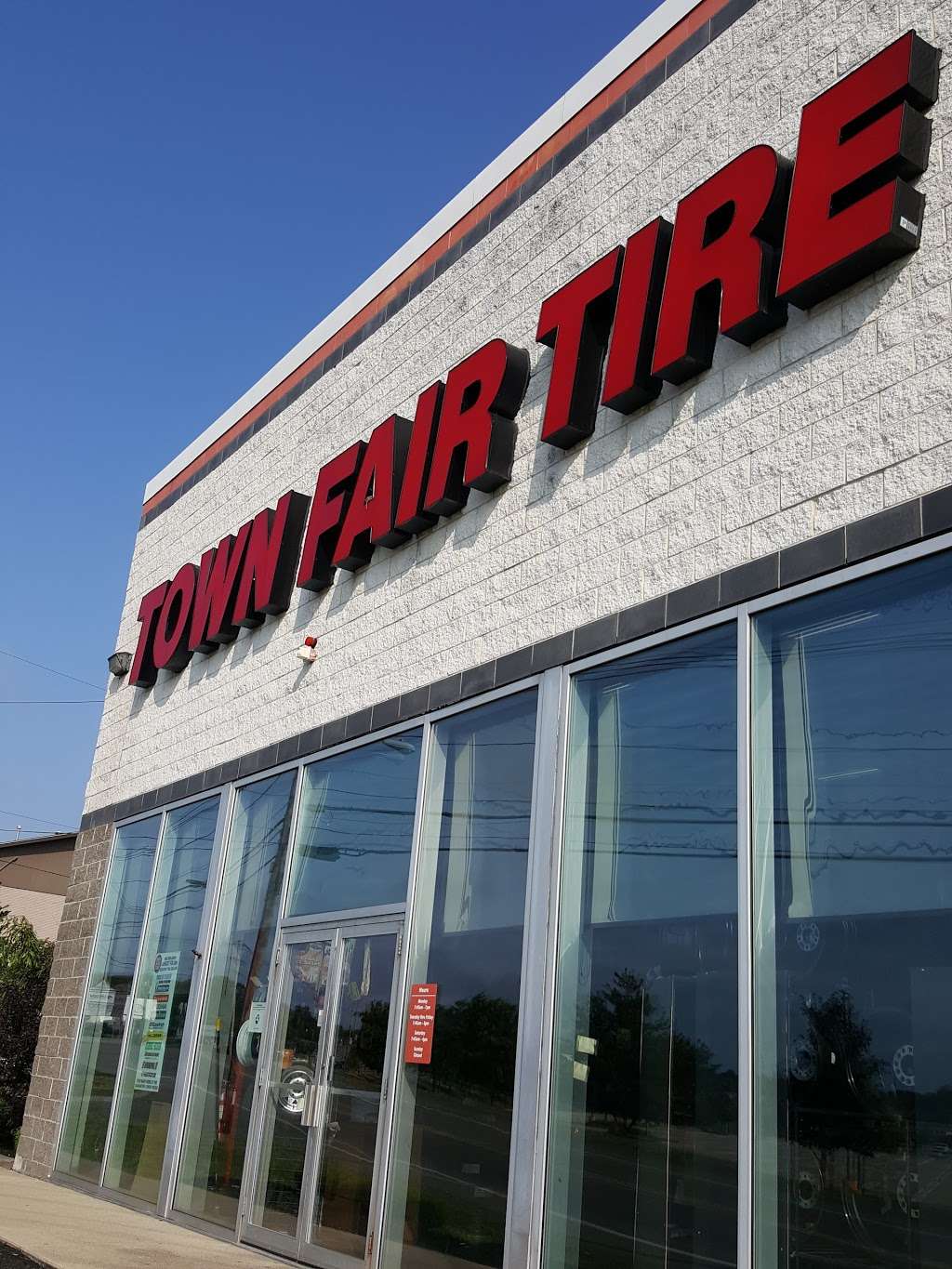 Town Fair Tire | 345 Westgate Dr, Brockton, MA 02301, USA | Phone: (508) 584-3313