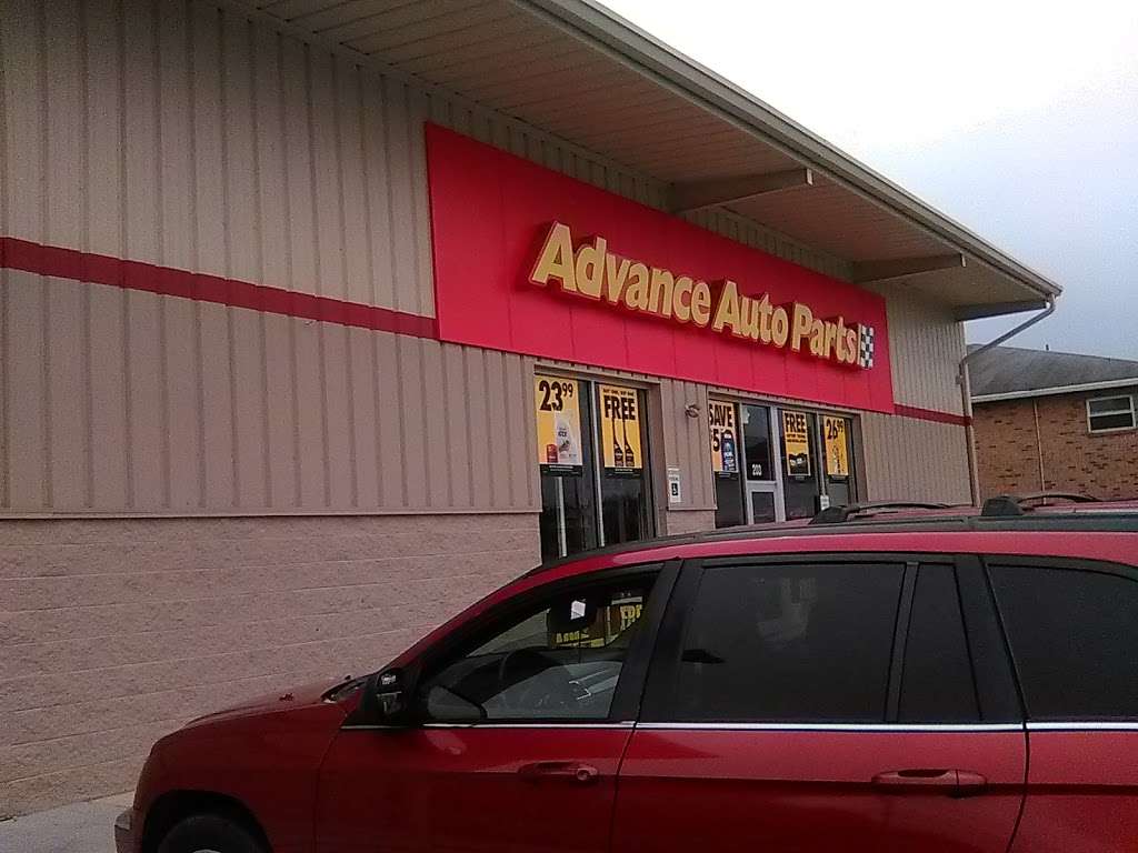 Advance Auto Parts | 203 S Antrim Way, Greencastle, PA 17225, USA | Phone: (717) 597-3000