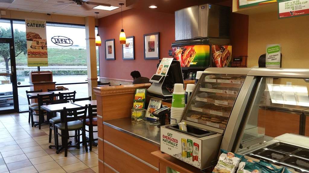 Subway Restaurants | 14095 Northwest Fwy, Houston, TX 77092, USA | Phone: (713) 895-9533