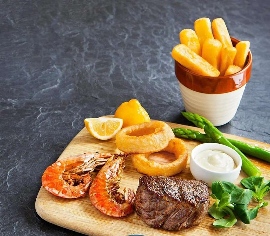 Bakers Arms | Sewardstone Rd, Waltham Abbey EN9 3QF, UK | Phone: 01992 656000