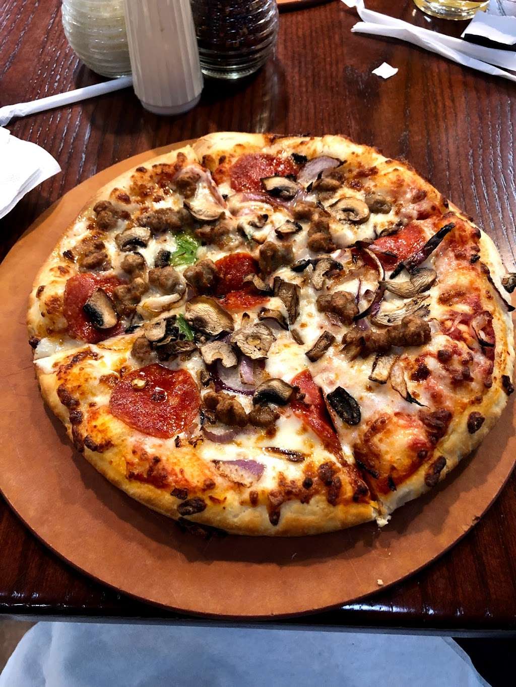 Pizza Hut | Dulles International Airport, 44825 Delta Rd, Chantilly, VA 20151