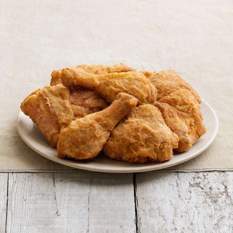 KFC | 2093 Taylor St, Houston, TX 77007, USA | Phone: (832) 618-1406