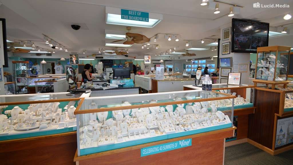 Henrys Ocean City Landmark Jewelers | 1236 Boardwalk, Ocean City, NJ 08226 | Phone: (609) 398-4238