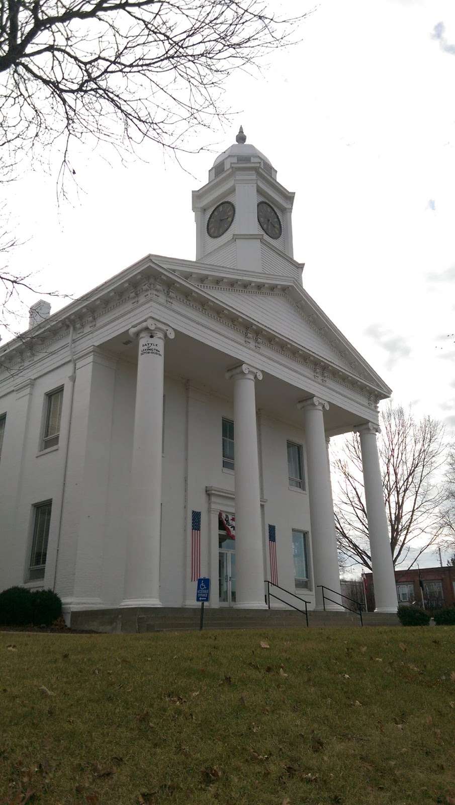 Lafayette County Courthouse | 1001 Main St, Lexington, MO 64067 | Phone: (660) 259-4315