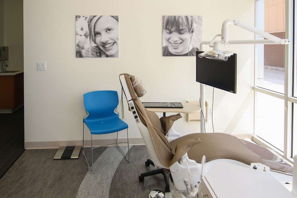 My Kids Dentist & Orthodontics | 6710 Spring Stuebner Rd Ste 700, Spring, TX 77389, USA | Phone: (281) 204-2320