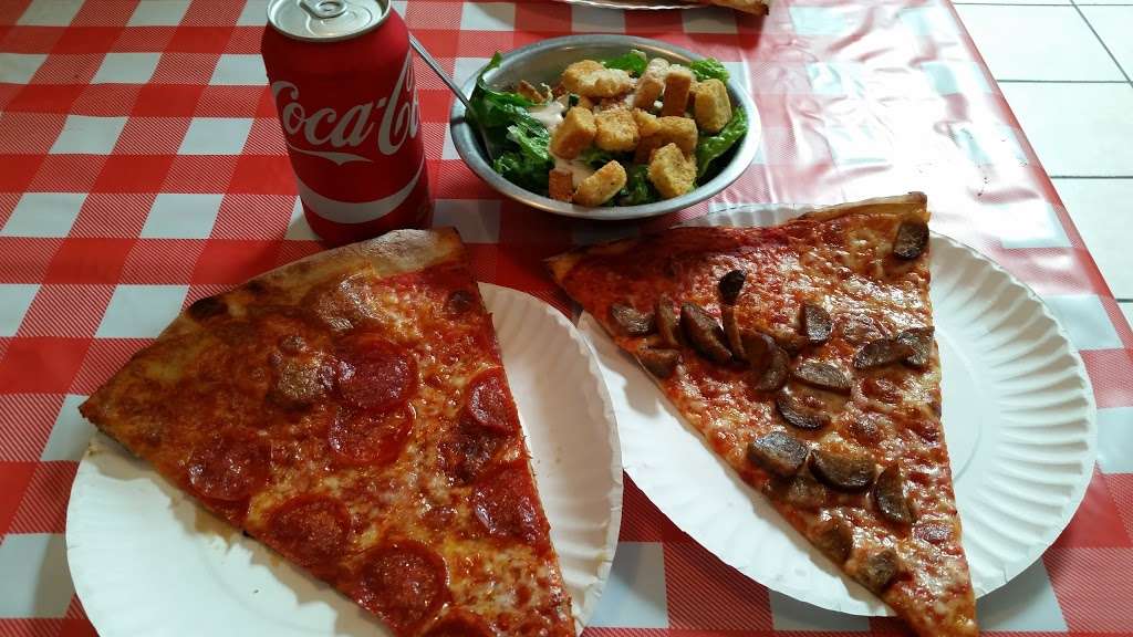 Mulberry Street Pizzeria | 15136 Ventura Blvd, Sherman Oaks, CA 91403, USA | Phone: (818) 784-8880