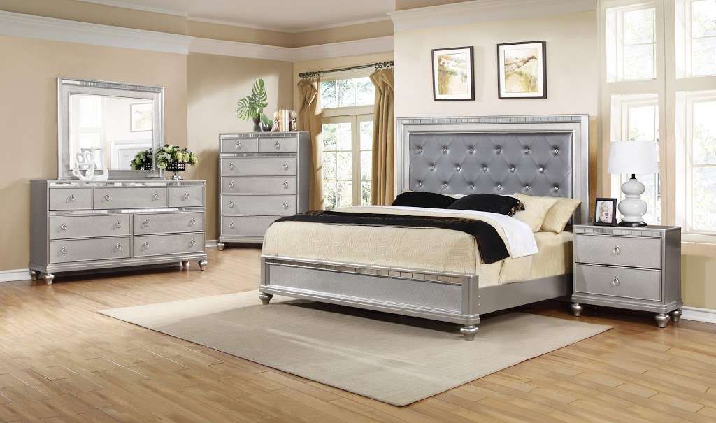 Unique Home Furniture | 10904 S Post Oak Rd, Houston, TX 77035, USA | Phone: (713) 721-7500