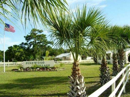 Pinewood Village Mobile Home Park | 42 Pinewood Pl, Mims, FL 32754, USA | Phone: (321) 332-3477