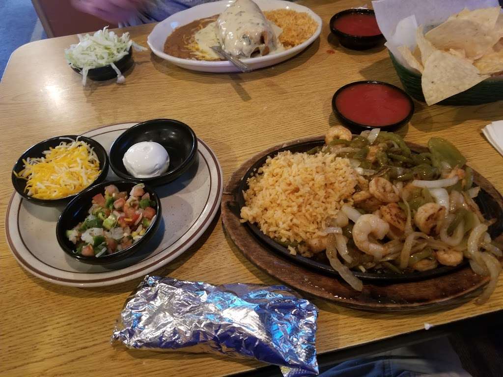 Rancho Grande Cantina | 921 Liberty Dr B, Liberty, MO 64068 | Phone: (816) 792-4844