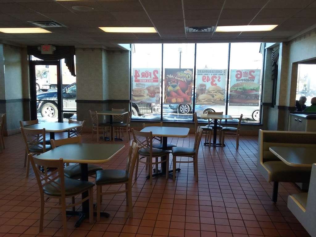 Burger King | 41 Providence Hwy, Norwood, MA 02062, USA | Phone: (781) 769-7698