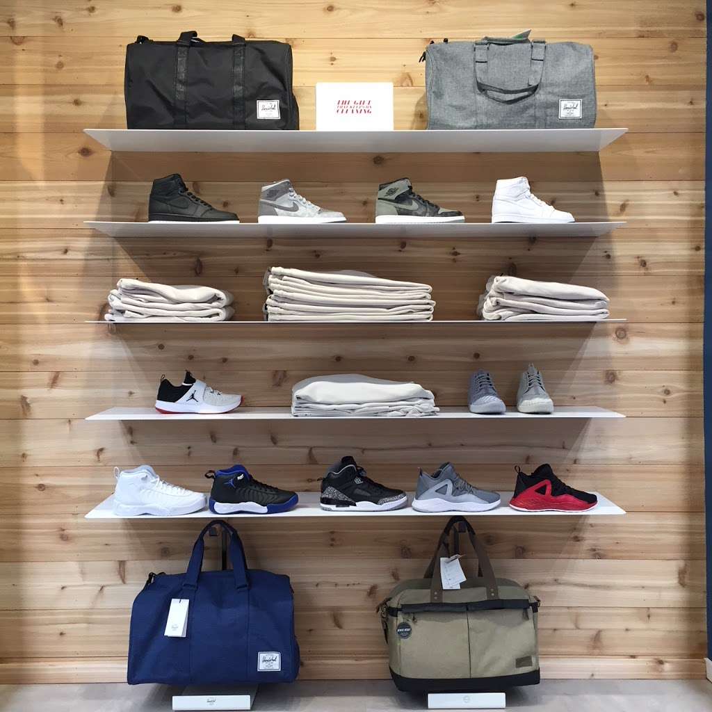 Sneakerology/ EXIT 36 | 2074 Northern Blvd # R, Manhasset, NY 11030, USA | Phone: (516) 627-7400