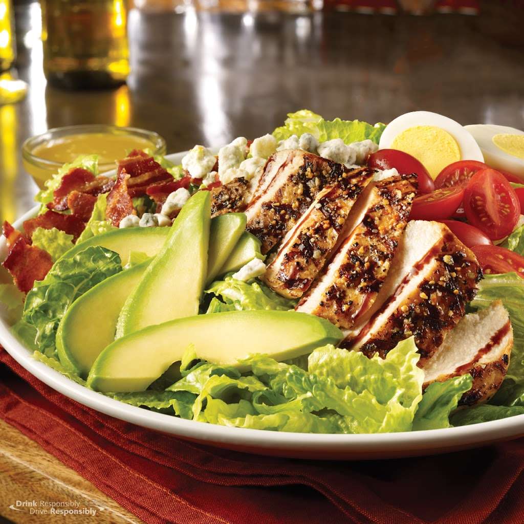 TGI Fridays | 301 Rocky Run Pkwy, Wilmington, DE 19803 | Phone: (302) 479-7170