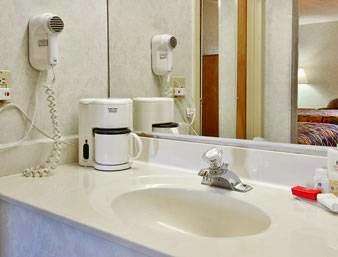 Days Inn by Wyndham Perryville | 61 Heather Ln, Perryville, MD 21903, USA | Phone: (410) 705-0114