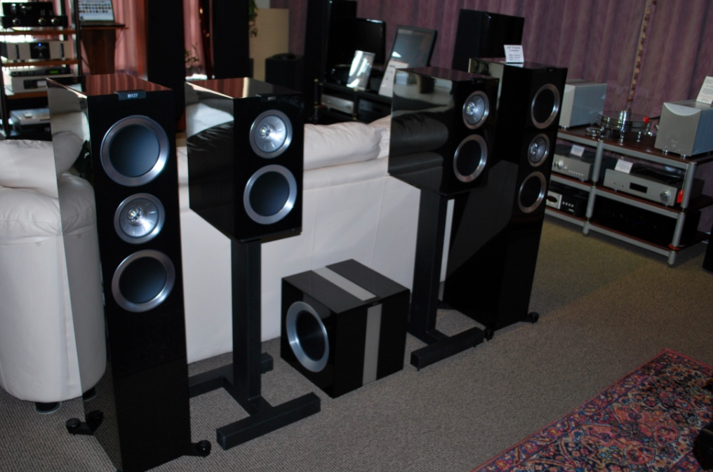 Toska Audio | 186-188 Skokie Valley Rd, Highland Park, IL 60035 | Phone: (847) 926-3102