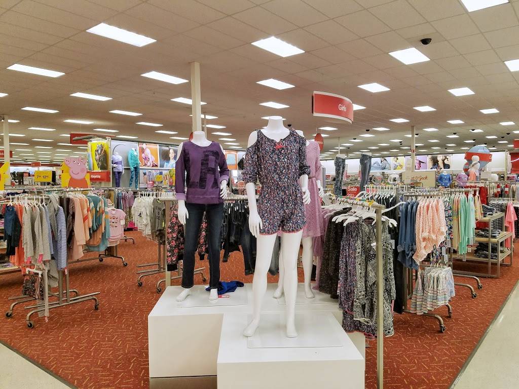 Target | 2233 Upton Dr, Virginia Beach, VA 23454, USA | Phone: (757) 430-5100