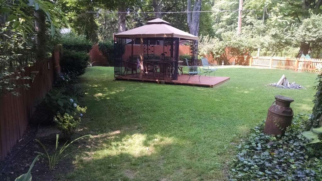 Pine Garden Cottage | 6451 E Chikaming, Sawyer, MI 49125, USA | Phone: (708) 712-5304