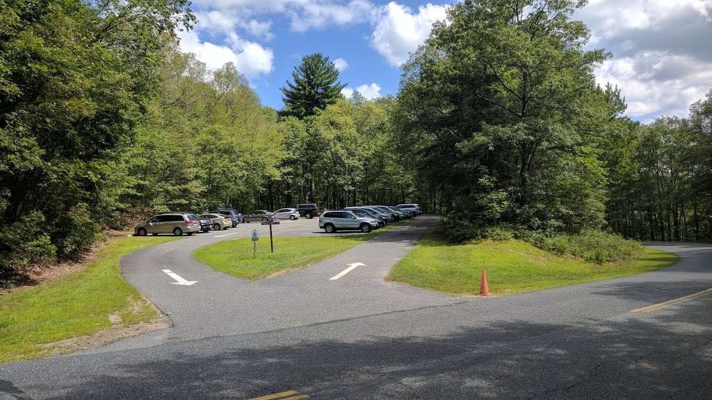 Hopkinton State Park Parking Lot B | Hopkinton, MA 01748, USA