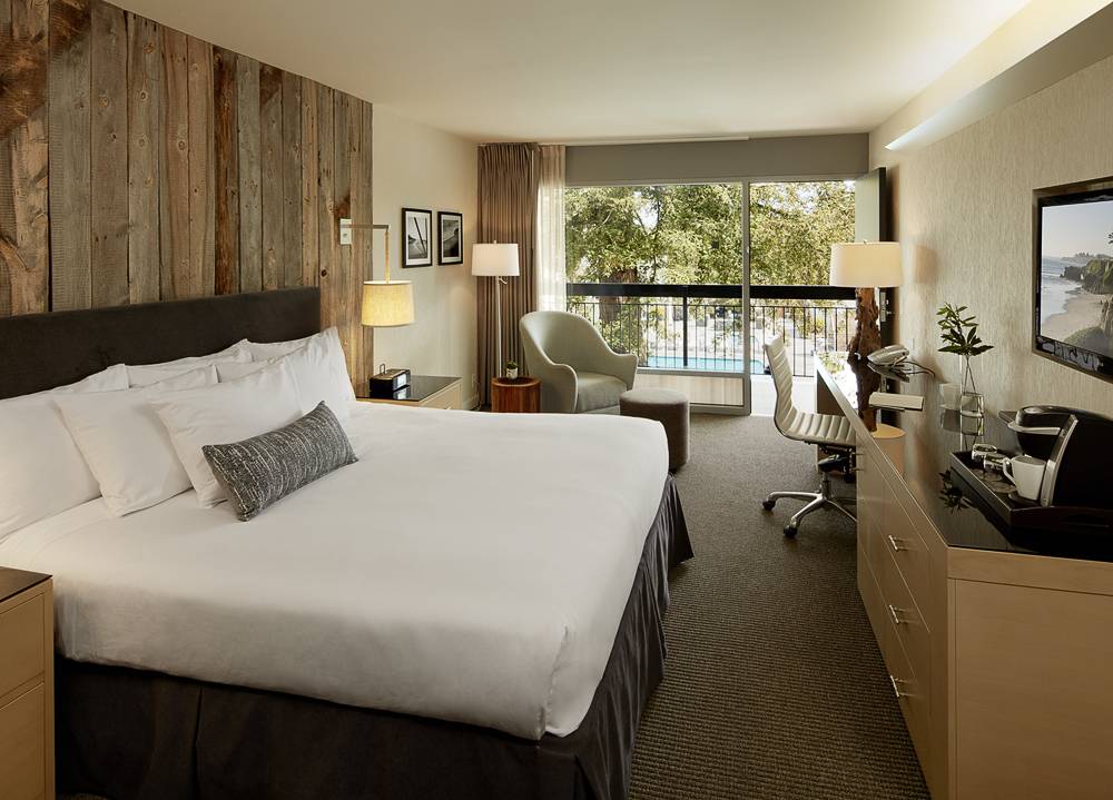 Hotel Paradox, Autograph Collection | 611 Ocean St, Santa Cruz, CA 95060, USA | Phone: (831) 425-7100