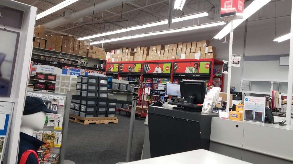 Staples | 600 S St W, Raynham, MA 02767 | Phone: (508) 824-0600