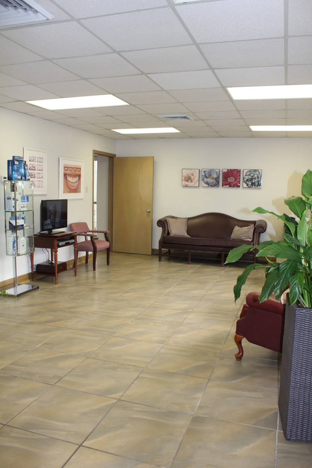 Barataria Dental | 2272 Barataria Blvd, Marrero, LA 70072 | Phone: (504) 341-3120