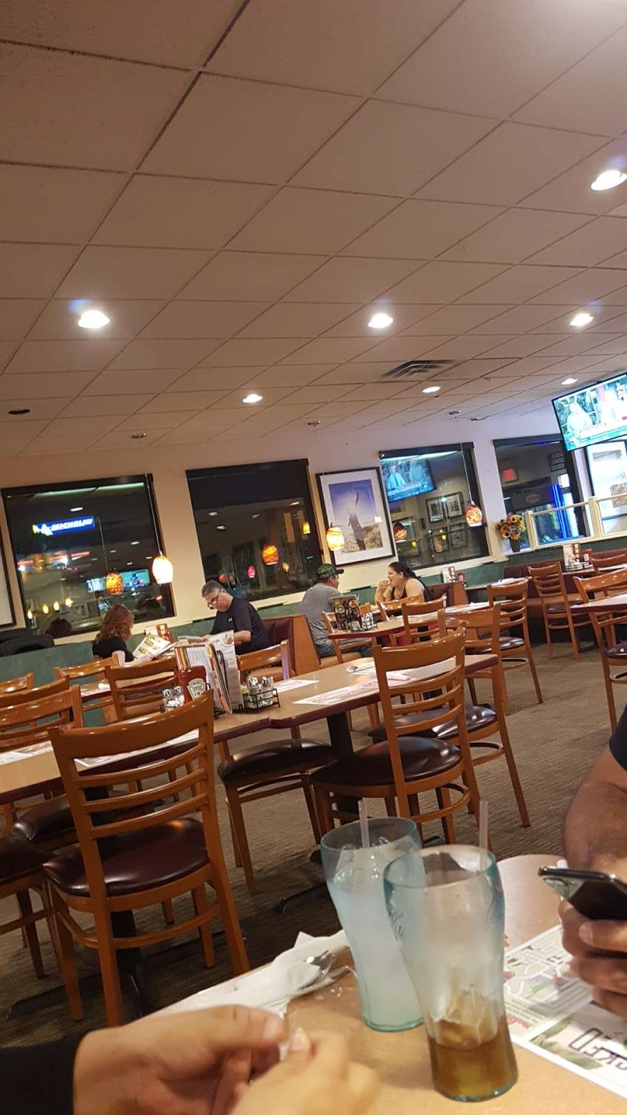 Dennys | 3230 Losee Rd, North Las Vegas, NV 89030, USA | Phone: (702) 649-7671