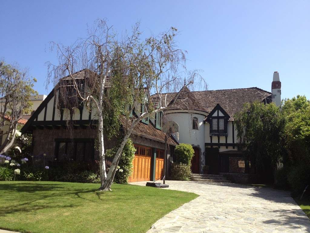 H Hausman Insurance | 449 24th St, Santa Monica, CA 90402, USA | Phone: (323) 272-4916