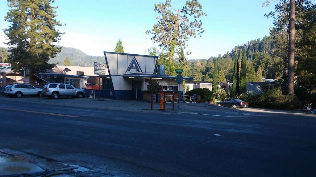 The A Restaurant | 24075 Lake Dr, Crestline, CA 92325, USA | Phone: (909) 338-2423