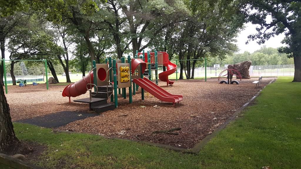 Shamrock Park | 5623 Snelling Ave, Shoreview, MN 55126, USA | Phone: (651) 490-4750