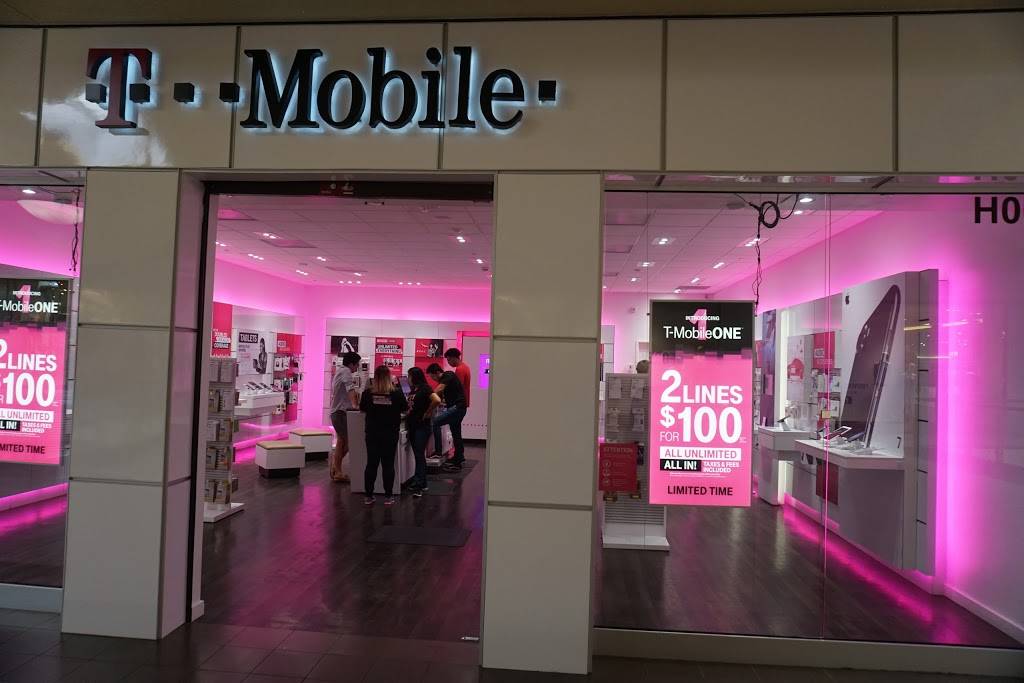 T-Mobile | 8401 Gateway Blvd W H06, El Paso, TX 79925 | Phone: (915) 843-2165