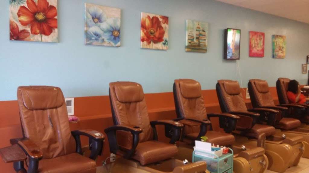 City Nail & Spa | 1717 W Southern Ave, Phoenix, AZ 85041 | Phone: (602) 268-0878