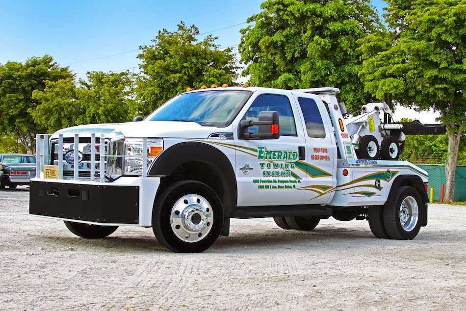 Emerald Towing | 4000 N Powerline Rd, Pompano Beach, FL 33073, USA | Phone: (800) 239-0604