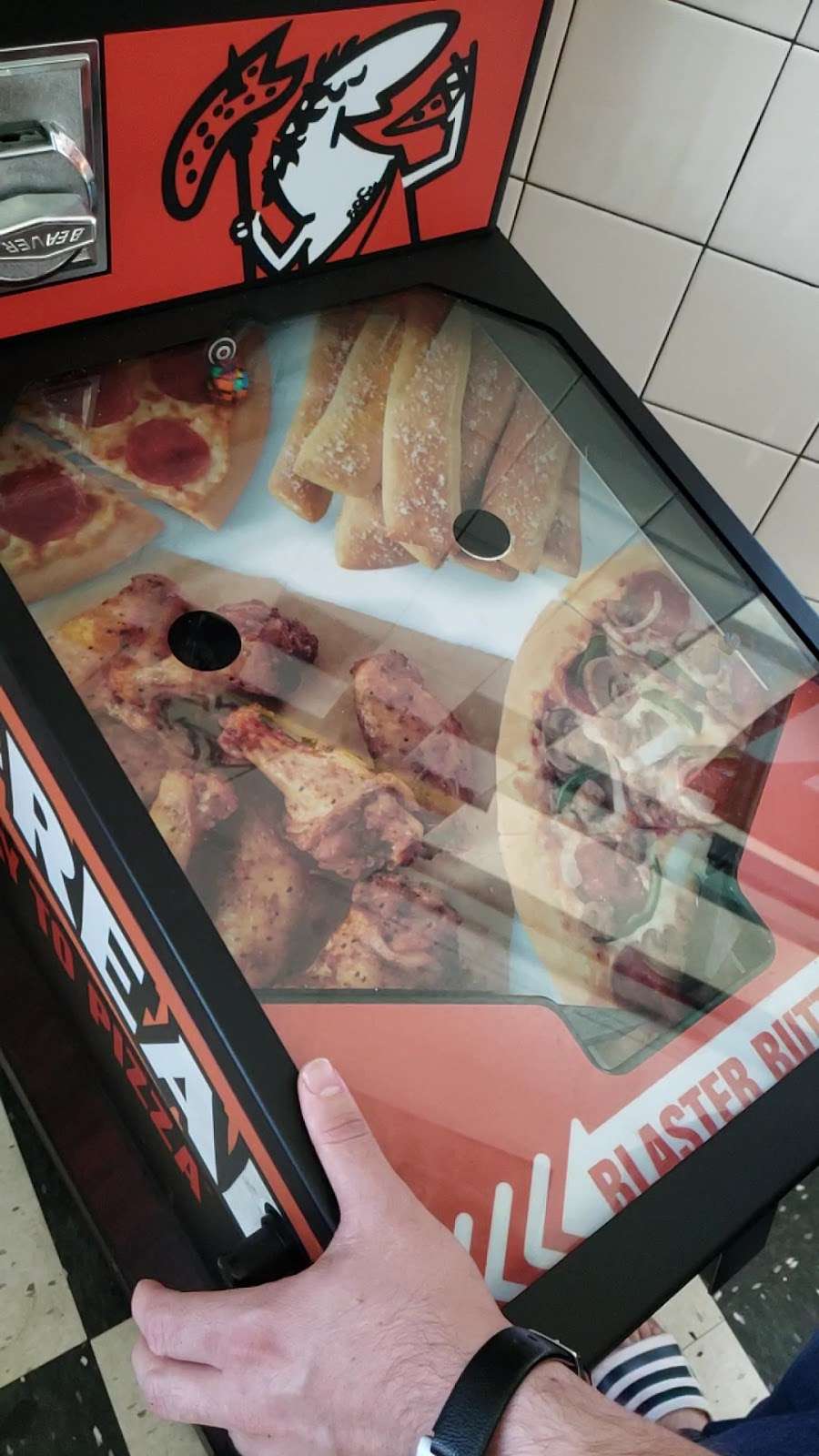 Little Caesars Pizza | 652 Ventura St, Fillmore, CA 93015, USA | Phone: (805) 524-5111