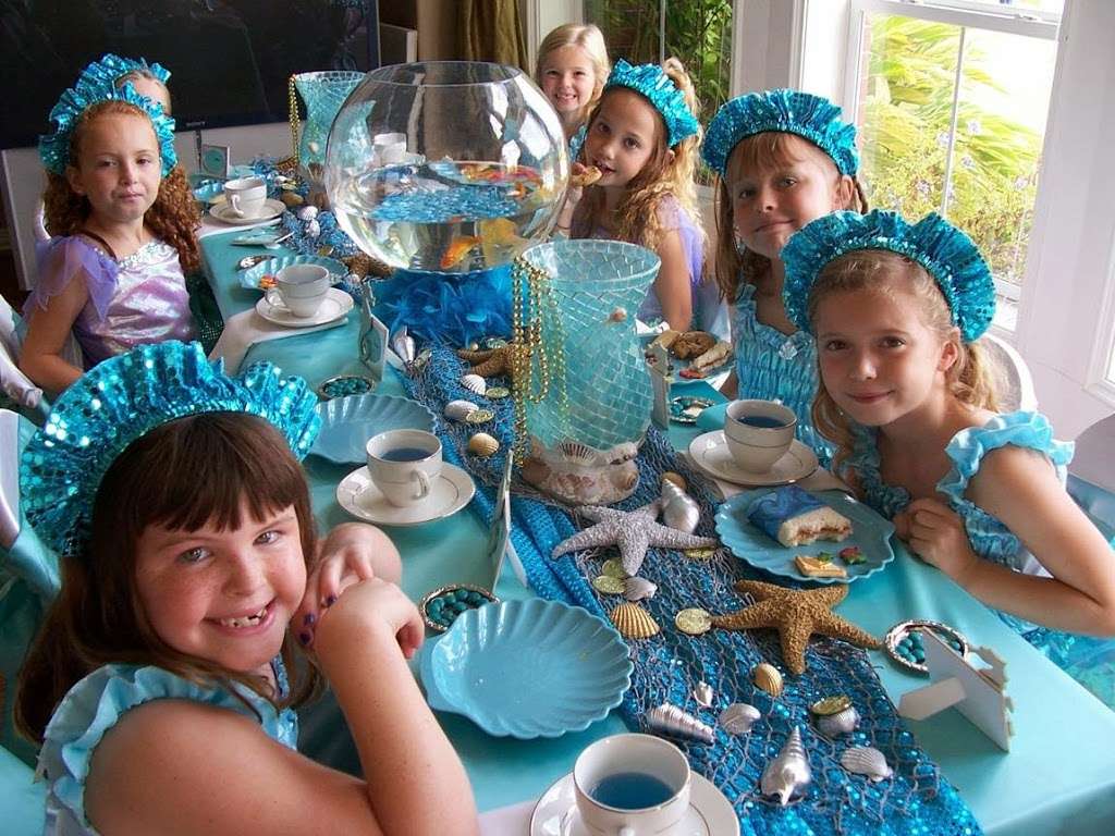 Fantasy Celebrations Princess Tea Parties | 3309 Redwood Grove St, Pearland, TX 77581, USA | Phone: (281) 460-5400