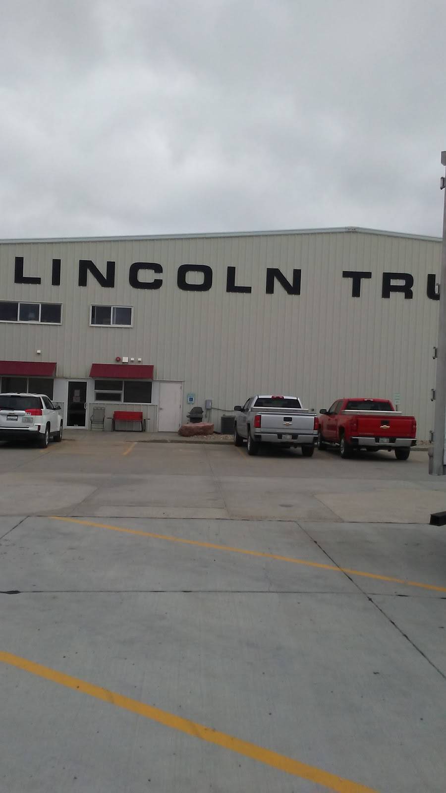 Lincoln Trucking | 5950 Arbor Rd, Lincoln, NE 68517, USA | Phone: (402) 464-7868