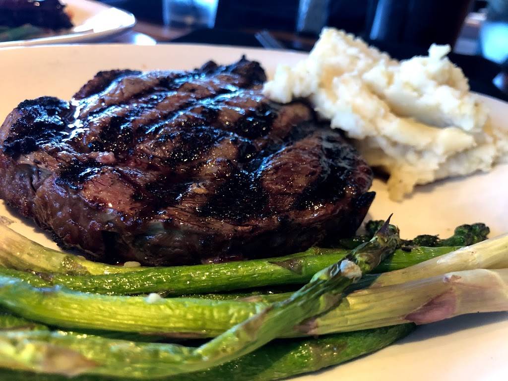 BJs Restaurant & Brewhouse | 8188 E Santa Ana Canyon Rd, Anaheim, CA 92808, USA | Phone: (714) 787-3580