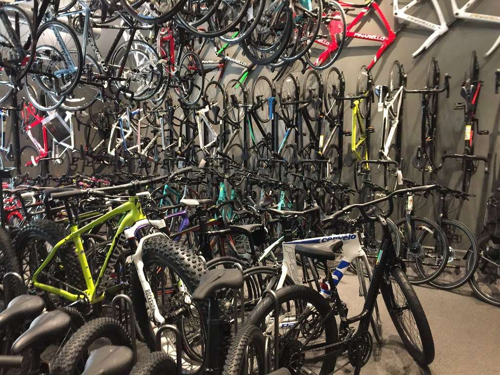 Strictly Bicycles | 2347 Hudson Terrace, Fort Lee, NJ 07024, USA | Phone: (201) 944-7074