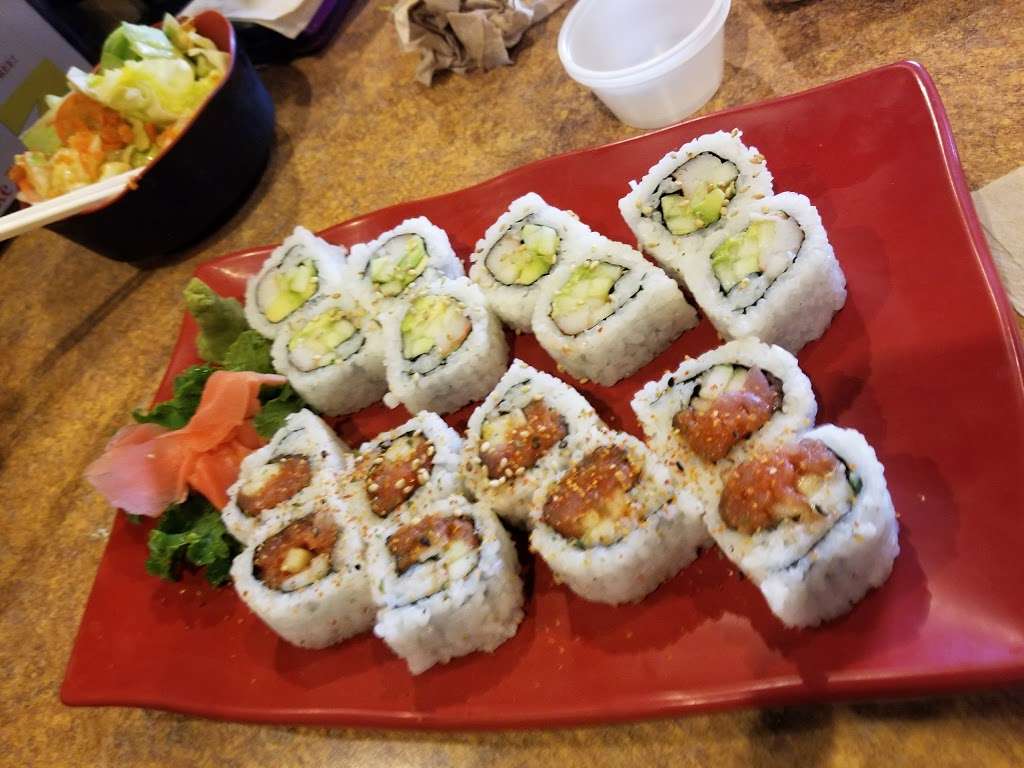 Kyoto Sushi & Grill | 6651 S Semoran Blvd #106, Orlando, FL 32822 | Phone: (407) 674-8752
