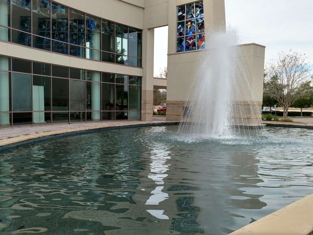 The Fountain of Praise | 13950 Hillcroft Ave, Houston, TX 77085, USA | Phone: (713) 433-1824
