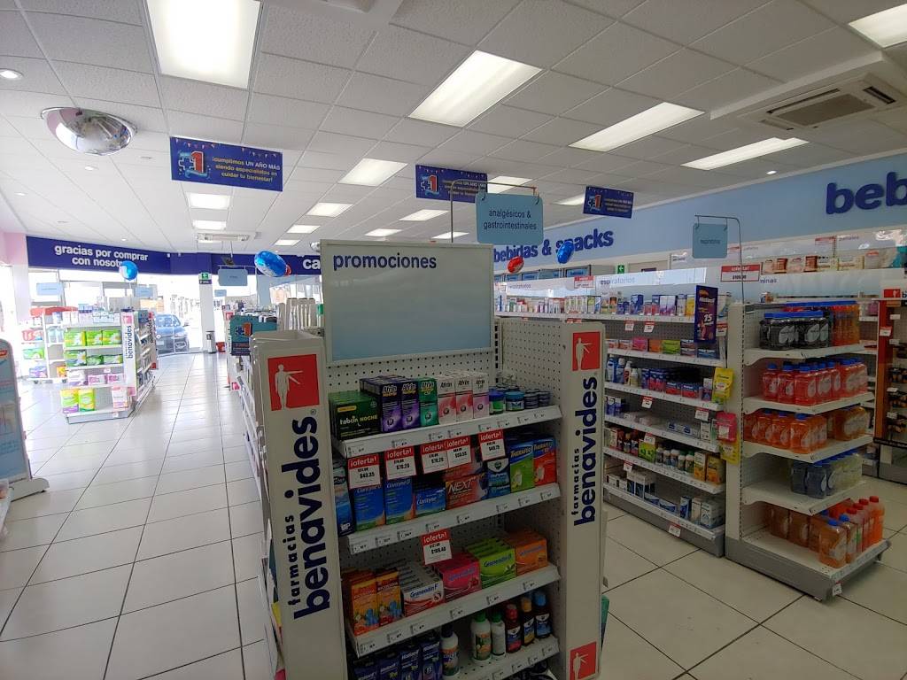 Farmacias Benavides TRES TORRES | Blvrd Francisco Villarreal Torres 11294, Partido Senecú, 32546 Cd Juárez, Chih., Mexico | Phone: 800 248 5555