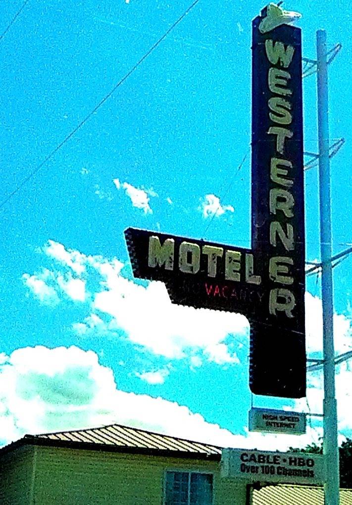 Westerner Motel | 4333 N Interstate Ave, Portland, OR 97217, USA | Phone: (503) 281-0097