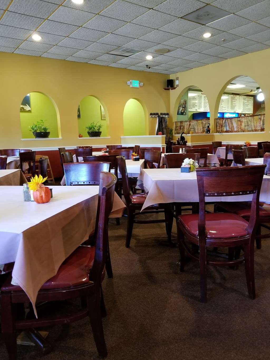 Orlando Italian Restaurant & Pizzeria | 420 NJ-34, Colts Neck, NJ 07722, USA | Phone: (732) 577-8808