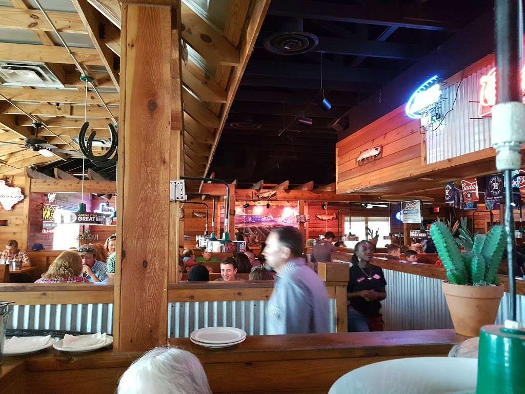 Texas Roadhouse | 2230 Interstate 45 N, Conroe, TX 77301, USA | Phone: (936) 494-4090