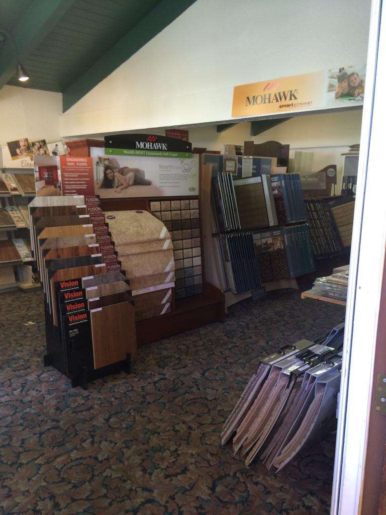 Wrightwood Carpets & Flooring | 1253 Evergreen Rd, Wrightwood, CA 92397 | Phone: (760) 249-5576