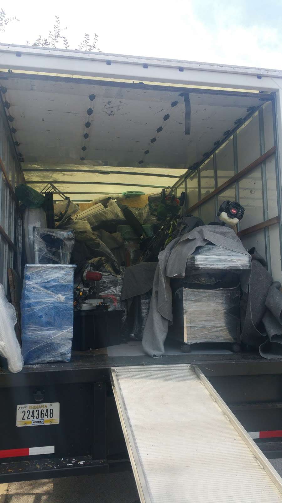 MOVING SERVICE (GOLDEN7)LOCAL OR INTERSTATE | 3393 Ardley Ct, Falls Church, VA 22041, USA | Phone: (703) 568-8983