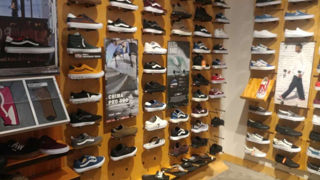 Vans Shoe Store | CA-27, Topanga, CA 90290, USA