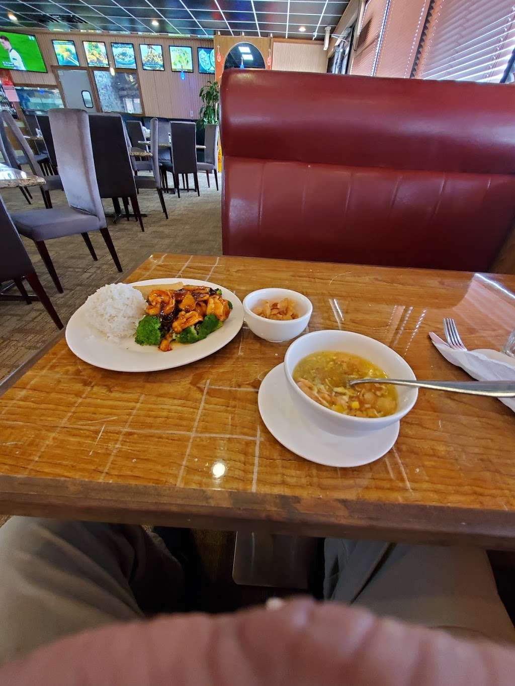 Hunan Chinese Restaurant | 19724 TX-249, Houston, TX 77070, USA | Phone: (281) 477-7041