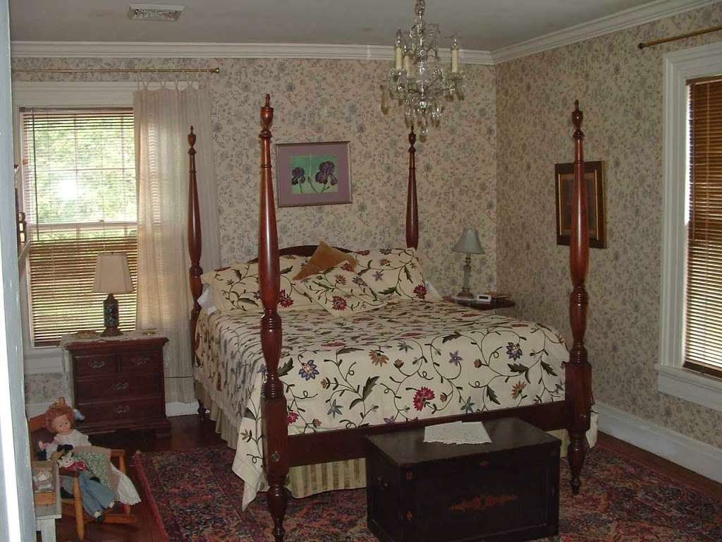 Longwood Farm Bed & Breakfast | 924 Longwood Dr, Gordonsville, VA 22942, USA | Phone: (540) 832-3247